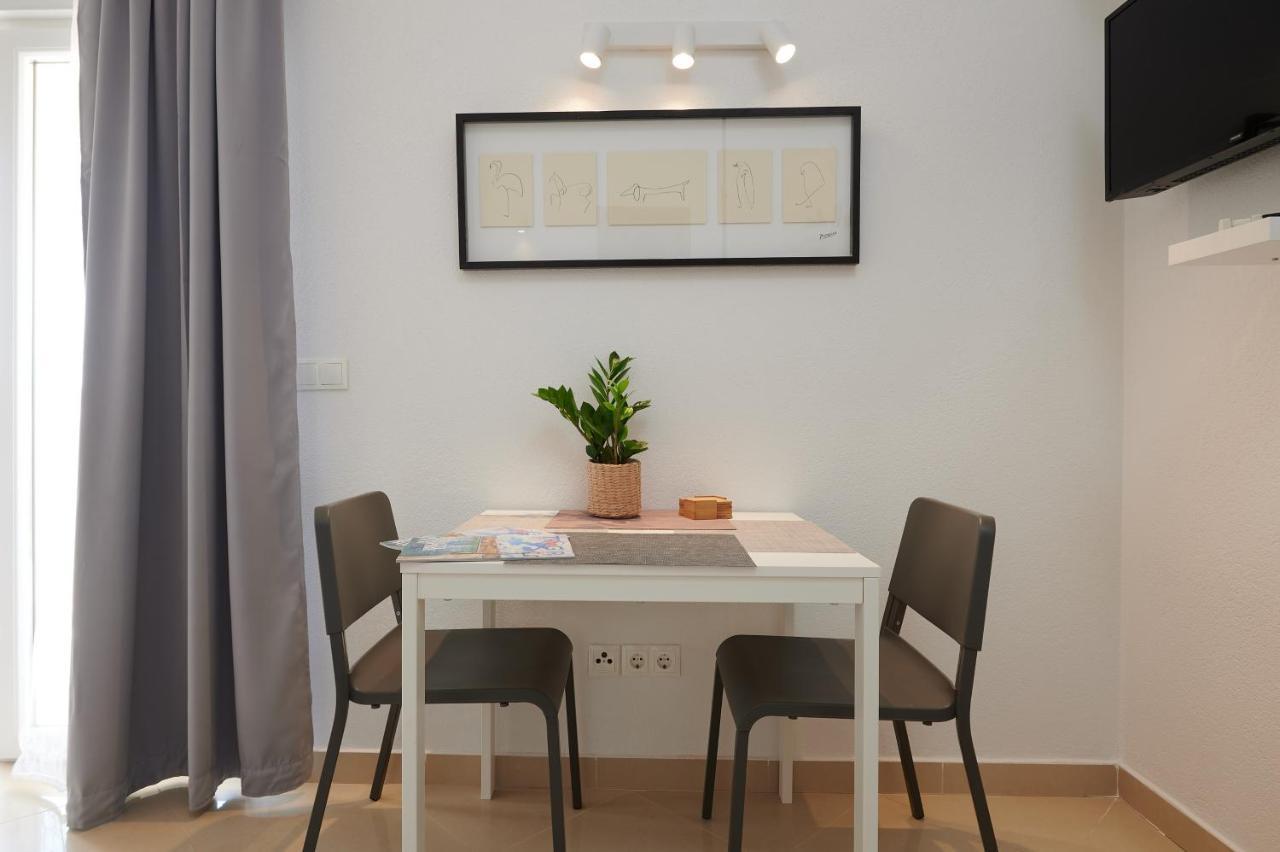 T&T Sea View Apartments Trogir Exterior photo