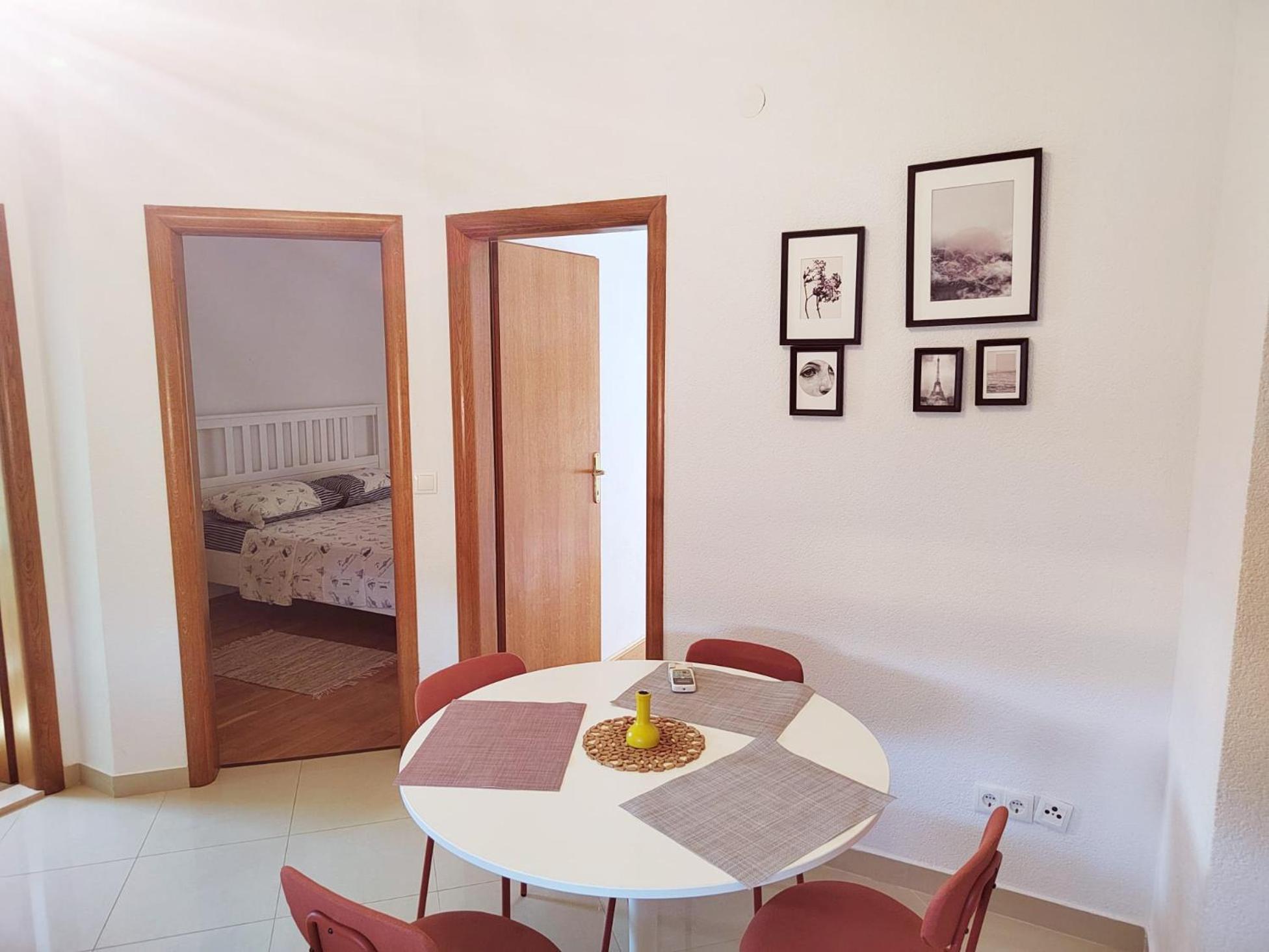 T&T Sea View Apartments Trogir Exterior photo