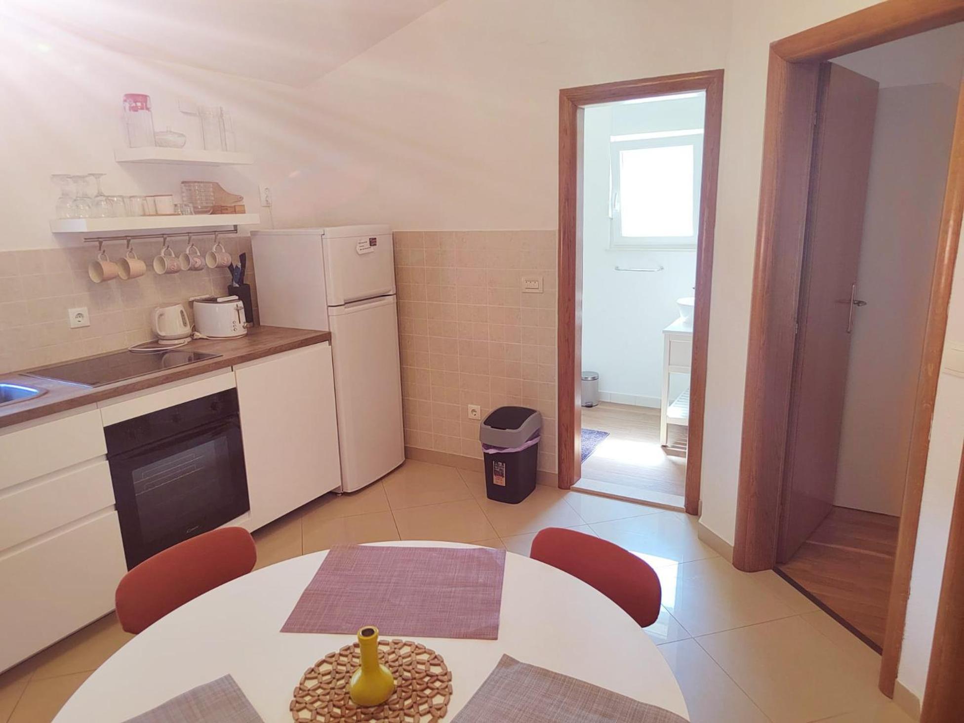 T&T Sea View Apartments Trogir Exterior photo
